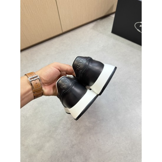 Prada Shoes Top Quality