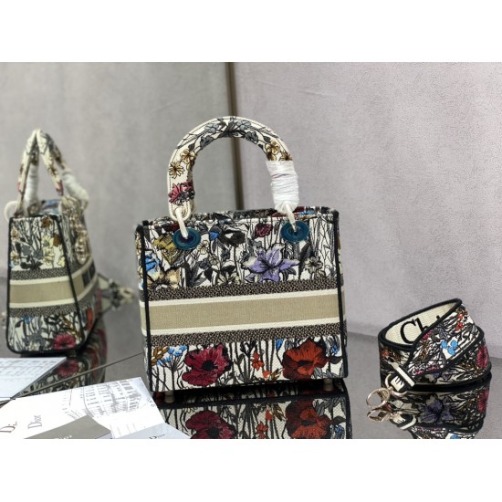 Dior Bags Top Quality
Five Grid