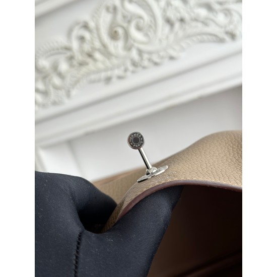 Hermes Bags Top Quality lindy琳迪
19cm $240