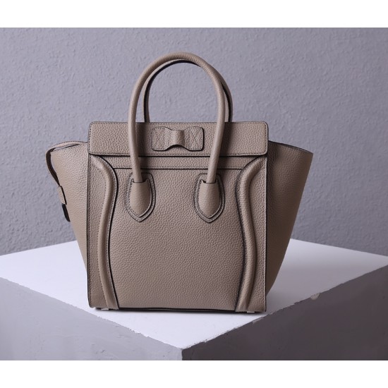 Celine Bags Top Quality 
Small size 20 * 20 * 8cm
Medium size 26 * 26 * 13cm
Large size 30 * 30 * 15cm