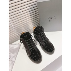 CL Shoes Casual shoes

 Top Quality