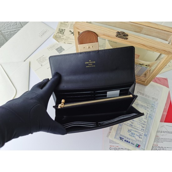 LV Bags High Quality Flip Wallet
