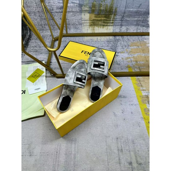 Fendi Shoes Top Quality
35-42
