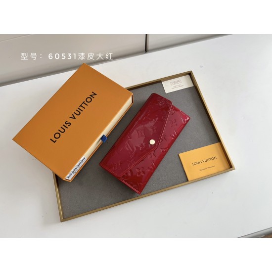 LV Bags High Quality Flip Wallet
