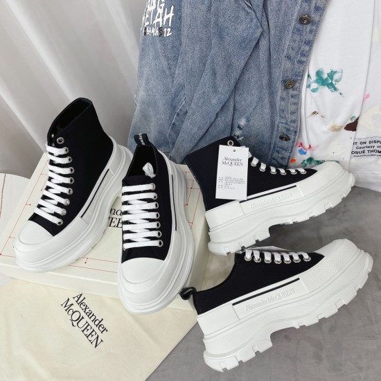 McQueen Shoes
 Top Quality
