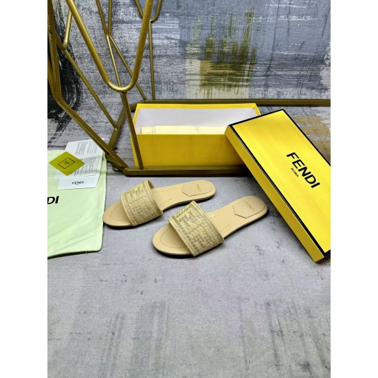 Fendi Shoes Top Quality
35-42