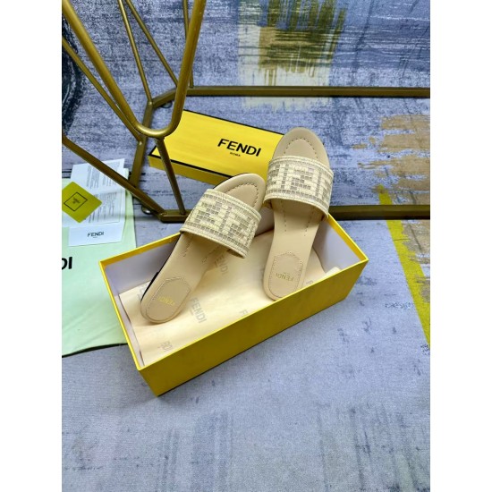 Fendi Shoes Top Quality
35-42