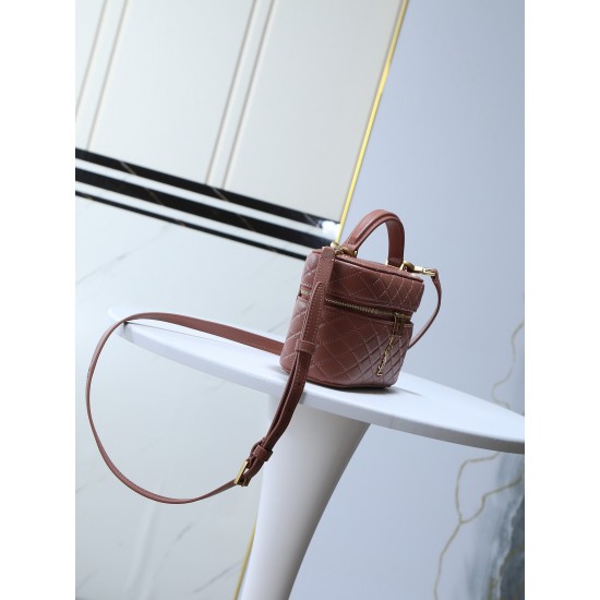 YSL Bags Top Quality
18×11×6.5 cm