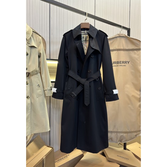 Burberry coat
uk4，6，8，10，12