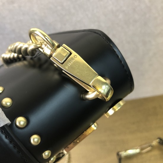 Pinko Bags Top Quality
21x13x6