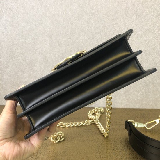 Pinko Bags Top Quality
21x13x6