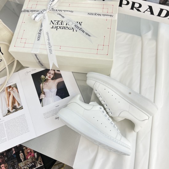 McQueen Shoes
 Top Quality
