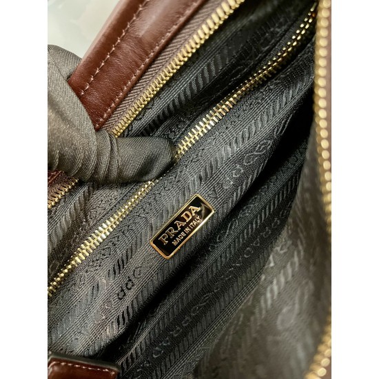 Prada Bags Top Quality
32x15.5x12cm