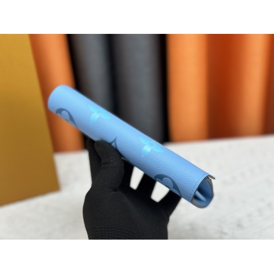 LV Bags High Quality Flip Wallet
