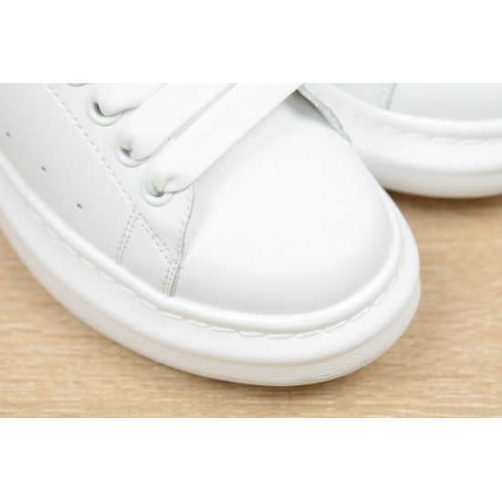 McQueen Shoes High Quality
women 35-40 

men 39-44