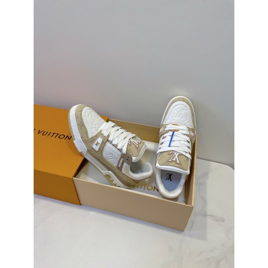 LV Shoes Top Quality
women 35-40 

men 39-45