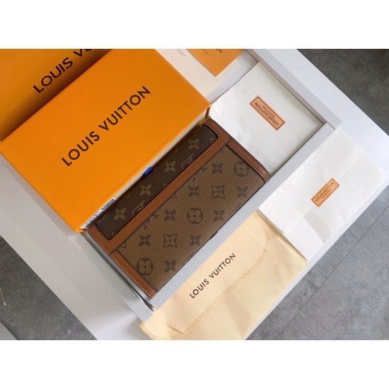 LV Bags High Quality Flip Wallet
