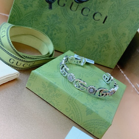 Gucci Jewelry Bracelet