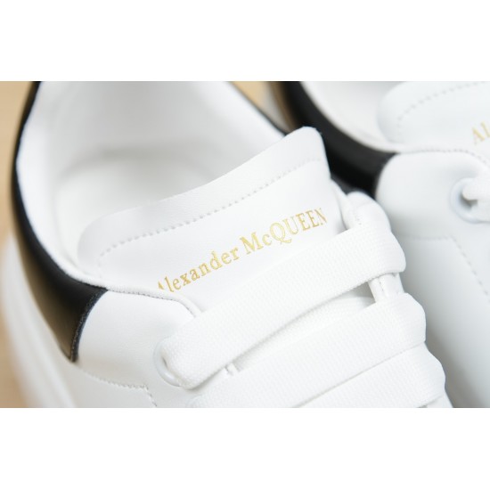 McQueen Shoes High Quality
women 35-40 

men 39-44