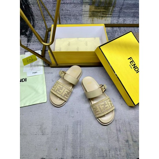 Fendi Shoes Top Quality
35-42