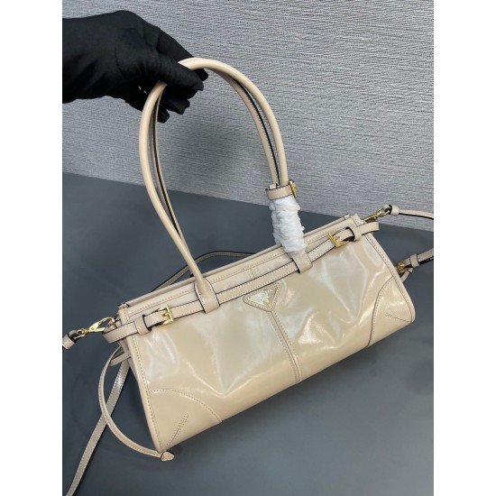 Prada Bags Top Quality
32x15.5x12cm