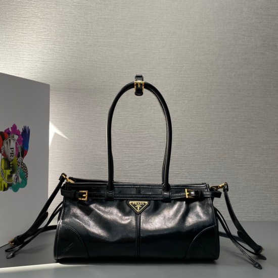 Prada Bags Top Quality
32x15.5x12cm