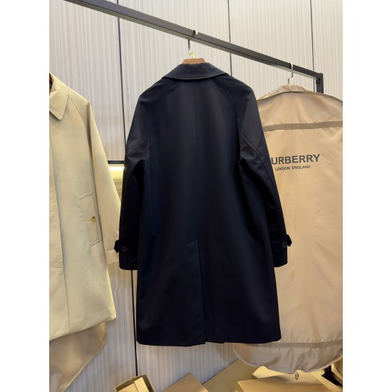 Burberry coat
uk4，6，8，10，12