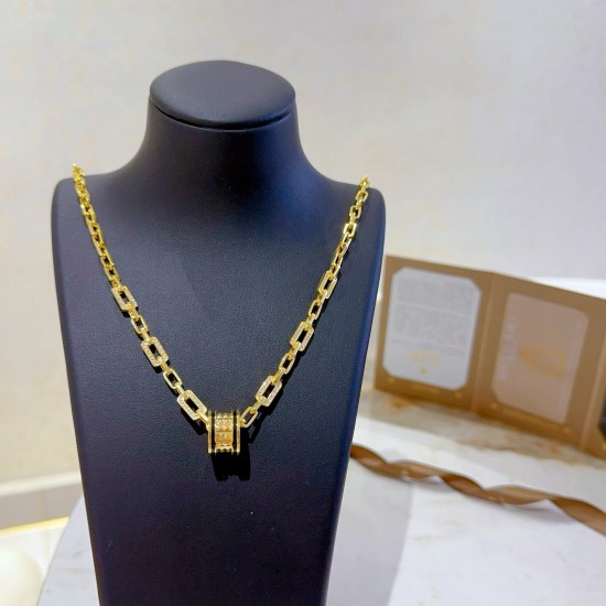 Bvlgari Jewelry Necklace