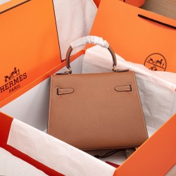 Hermes Bags High Quality
Large size 28:22:10 cm

Small size 25: 17: 7cm