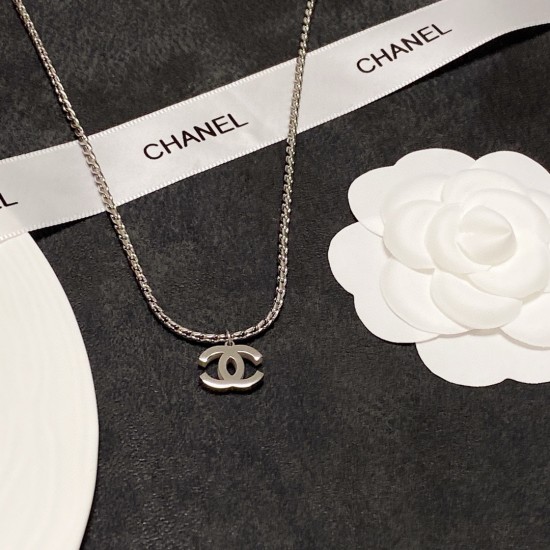 Chanel Jewelry Necklace