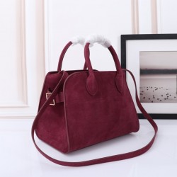 The Row Bags Top Quality
Small:26.20.18
Big:38.26.23