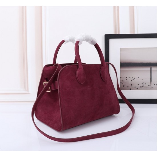 The Row Bags Top Quality
Small:26.20.18
Big:38.26.23