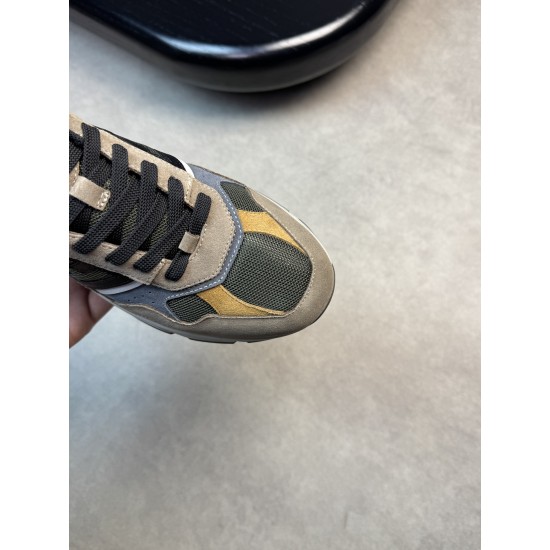 Hogan Shoes Top Quality
35-45 men and women same