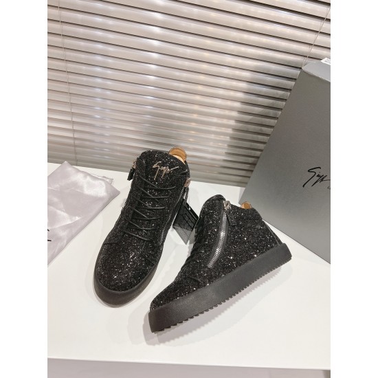 CL Shoes Casual shoes

 Top Quality
