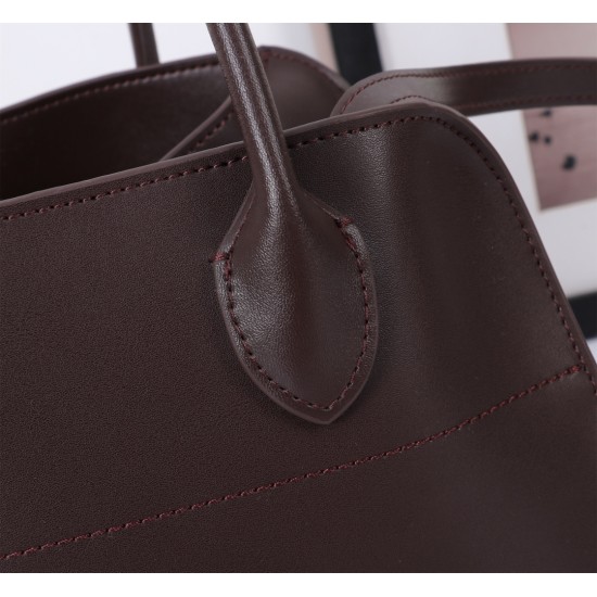 The Row Bags Top Quality
Small:26.20.18
Big:38.26.23