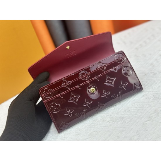 LV Bags High Quality Flip Wallet
