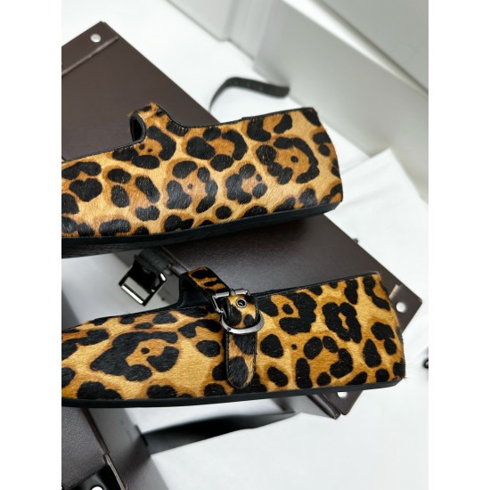 Alaia Shoes Top Quality