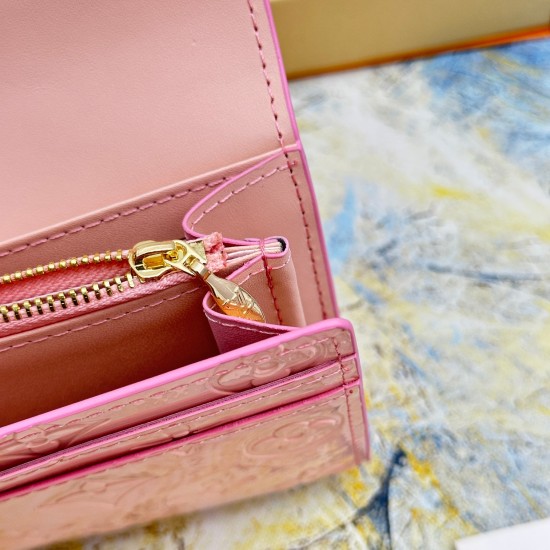 LV Bags High Quality Flip Wallet
