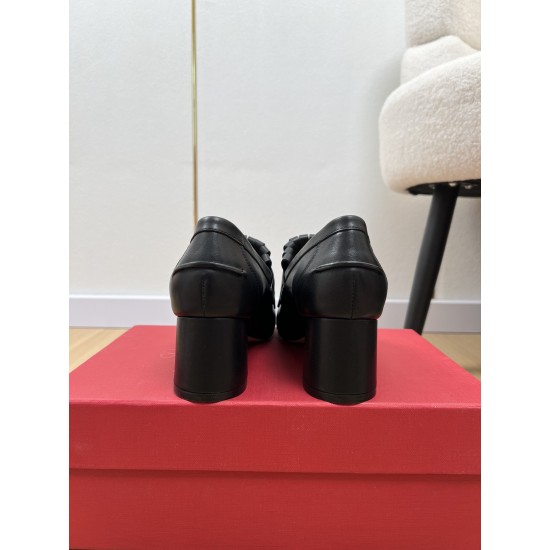 Valentino Shoes Top Quality