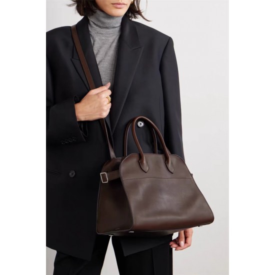 The Row Bags Top Quality
Small:26.20.18
Big:38.26.23