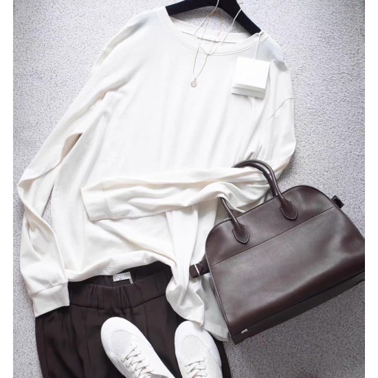 The Row Bags Top Quality
Small:26.20.18
Big:38.26.23