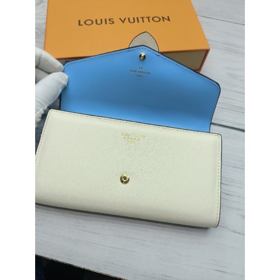 LV Bags High Quality Flip Wallet
