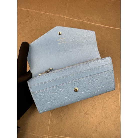 LV Bags High Quality Flip Wallet
