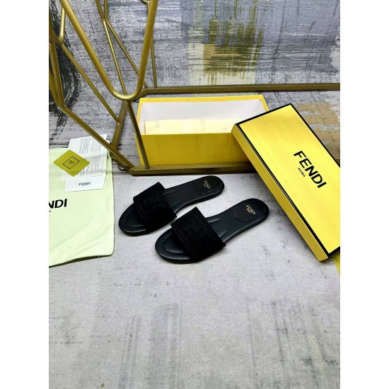 Fendi Shoes Top Quality
35-42
