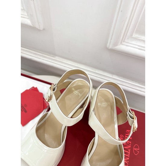 Valentino Shoes Top Quality