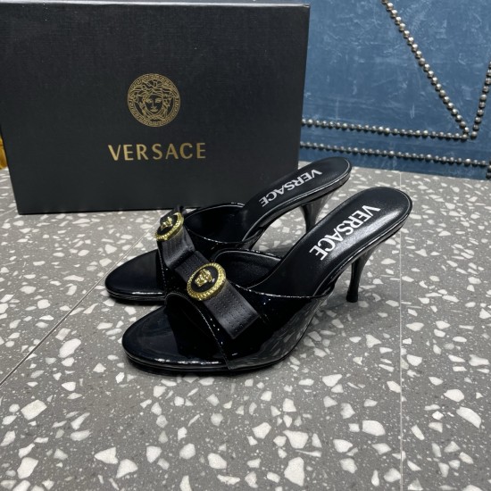 Versace Shoes Fashion shoes
 Top Quality