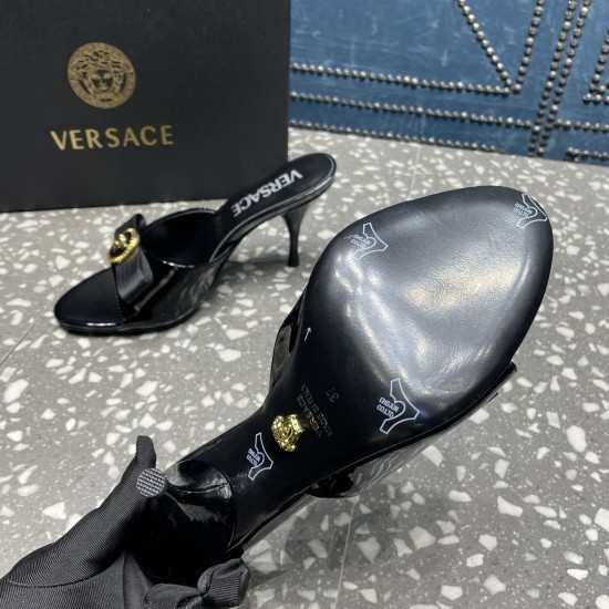 Versace Shoes Fashion shoes
 Top Quality