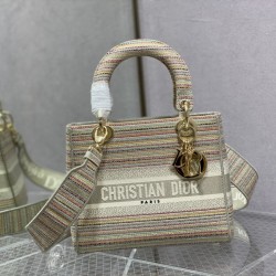 Dior Bags Top Quality
Five Grid