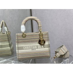 Dior Bags Top Quality
Five Grid