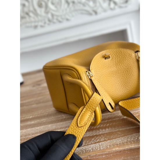 Hermes Bags Top Quality lindy琳迪
19cm $240